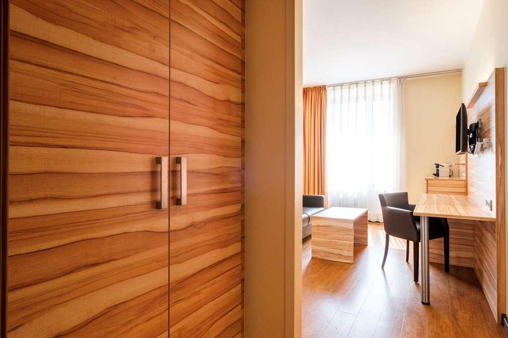 Quality Hotel, Star Inn Premium Bremen Bilik gambar